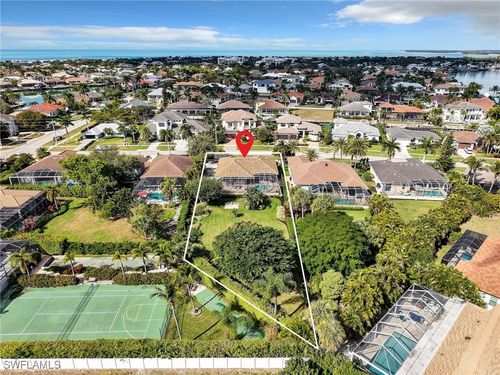 616 Hernando Dr, Marco Island, FL, 34145-2414 | Card Image