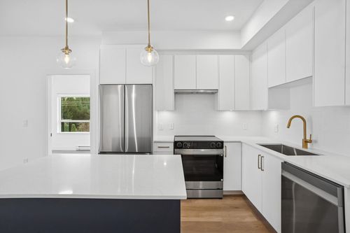 305-20286 72b Avenue, Langley, BC, V2Y1T2 | Card Image