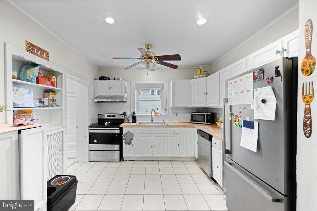 Residential in POTTSTOWN 3