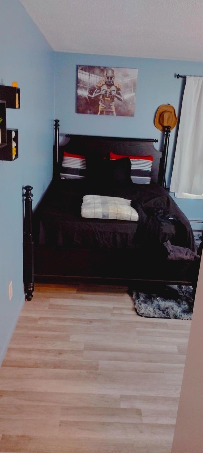 Room # 2 | Image 12