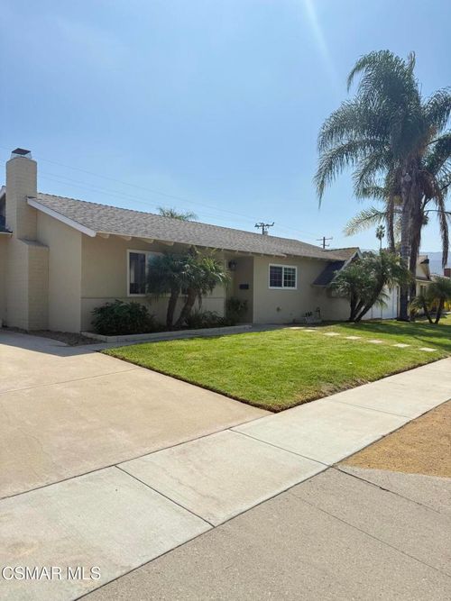 538 Dorena Dr, Newbury Park, CA, 91320-3017 | Card Image