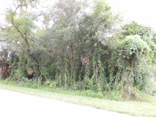 1040 Prince Rd, St Augustine, FL, 32086-6530 | Card Image