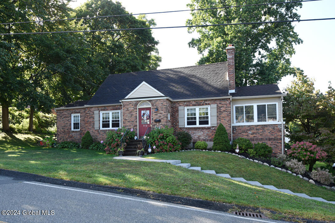 Hudson Ave, Rensselaer, NY 12144