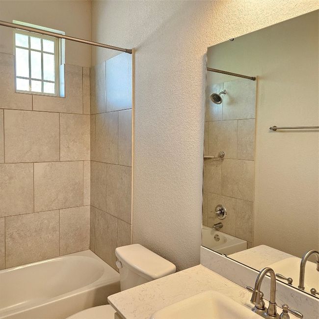 A - 2208 Dillon Pond Ln, Condo with 3 bedrooms, 3 bathrooms and 2 parking in Pflugerville TX | Image 10