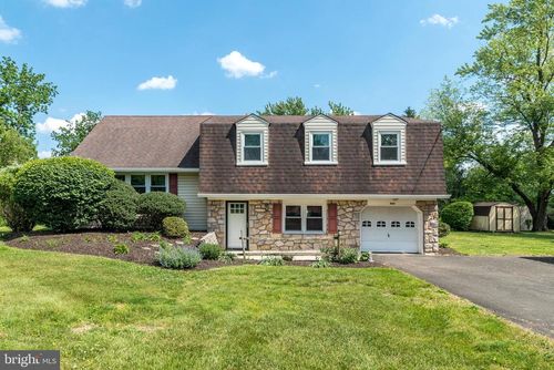 511 Upper Stump Rd, CHALFONT, PA, 18914-1003 | Card Image