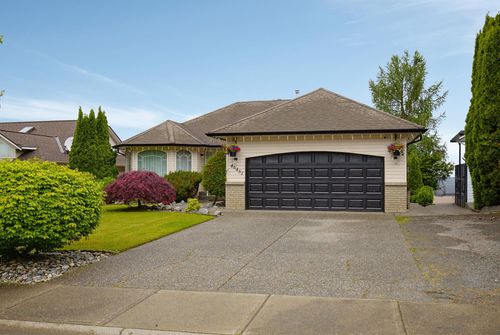 46451 Ferguson Pl, Chilliwack, BC, V2R5L6 | Card Image