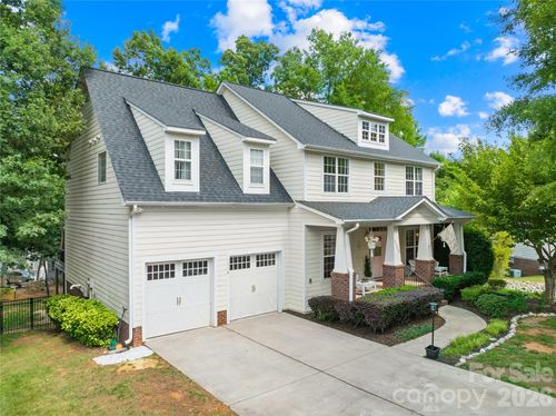 1314 Oak Leaf Ln, Salisbury, NC, 28146-6320 | Card Image