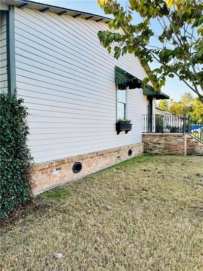 31 Gibbs Drive, House other with 3 bedrooms, 2 bathrooms and null parking in Chalmette LA | Image 2