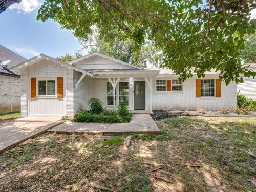 2915 Hollandale Ln, Farmers Branch, TX, 75234-2111 | Card Image