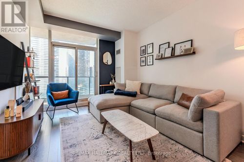2211-18 Harbour Street, Toronto (Waterfront Communities), ON, M6J2Z6 | Card Image