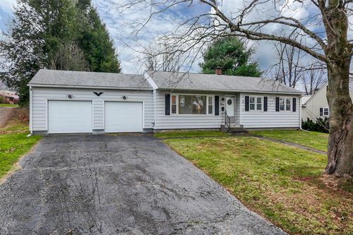 3 Pearl St E, Sidney, NY, 13838-1409 | Card Image