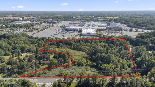 100 State Route 33, Freehold, NJ, 07728-2543 | Card Image