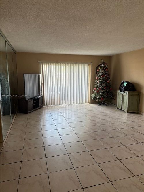 apt-a101-2800 Nw 56th Ave, Lauderhill, FL, 33313-2309 | Card Image