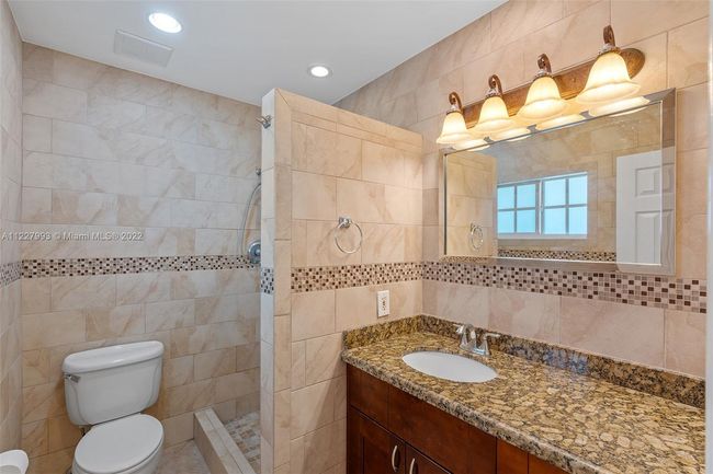4995 Ponce De Leon Blvd / 1050 Sistina Av, Home with 0 bedrooms, 0 bathrooms and 8 parking in Coral Gables FL | Image 33