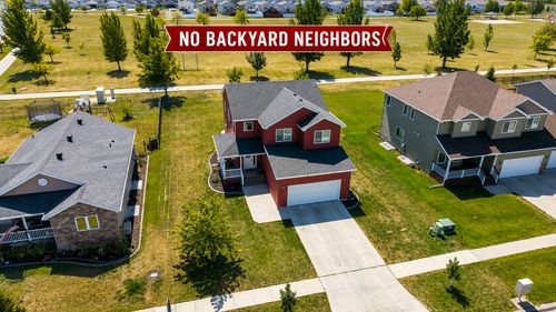 4893 Lavonne Ct S, Fargo, ND, 58104-6039 | Card Image