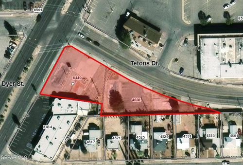 8440 Dyer St, El Paso, TX, 79904-2856 | Card Image