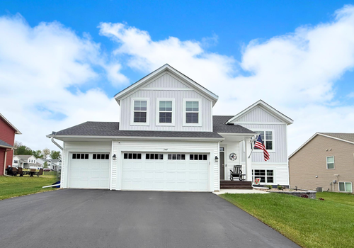 344 Aspen Dr, Somerset, WI, 54025-7602 | Card Image
