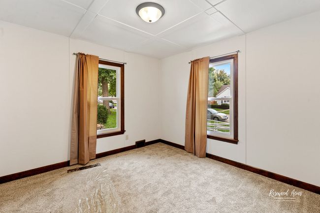 675 S Yates Ave, House other with 2 bedrooms, 2 bathrooms and 2 parking in Kankakee IL | Image 11
