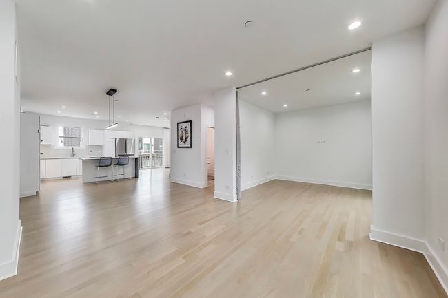 8127 Floral Ave, Townhouse with 3 bedrooms, 4 bathrooms and 3 parking in Skokie IL | Image 10