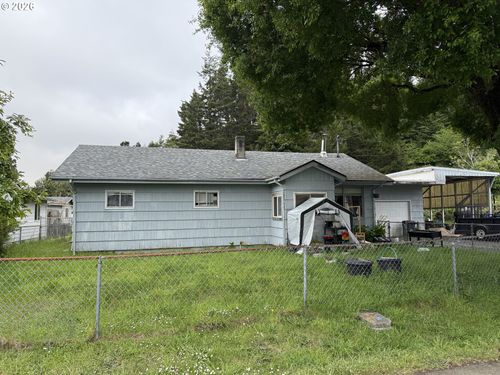 530 Kings Ave, Lakeside, OR, 97449-9624 | Card Image