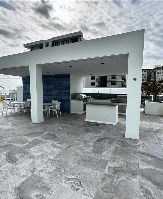 APT-401 - 3450 S Ocean Blvd, Condo with 2 bedrooms, 2 bathrooms and null parking in Palm Beach FL | Image 46