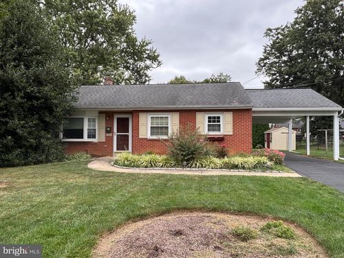 6351 Carpenter St, EAST PETERSBURG, PA, 17520-1105 | Card Image