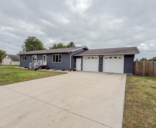 1806 Kansas Ave, Benson, MN, 56215-1629 | Card Image