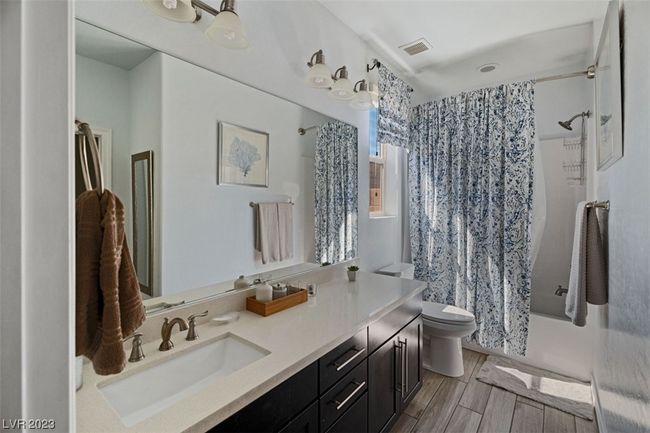 5595 Moore Cove Ave, House other with 3 bedrooms, 3 bathrooms and null parking in Las Vegas NV | Image 21