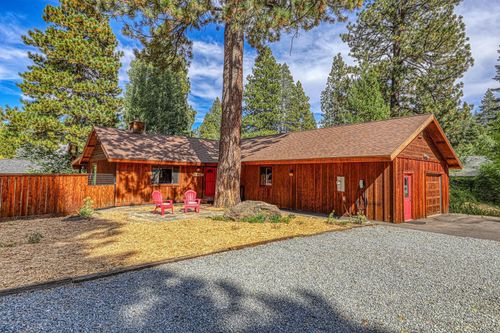 10673 Pine Cone Drive, Truckee, CA, 96161-0000 | Card Image