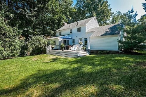 35 Bay State Rd, Wellesley, MA, 02481-3244 | Card Image