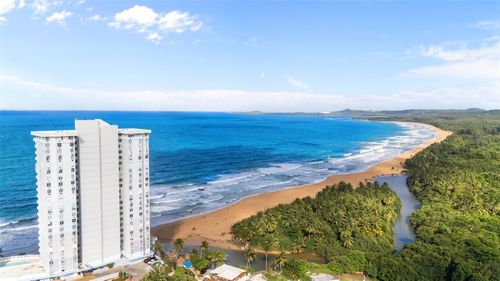 18-h-Esperanza St Cond. Sandy Hills, LUQUILLO, PR, 00773 | Card Image