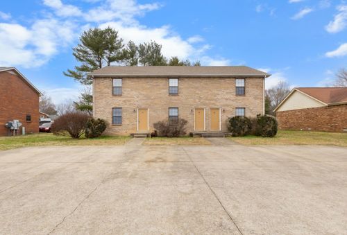 723 Peachers Mill Rd, Clarksville, TN, 37042-8424 | Card Image