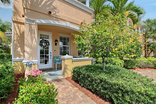 6008 Madrano Dr, SARASOTA, FL, 34232-6932 | Card Image