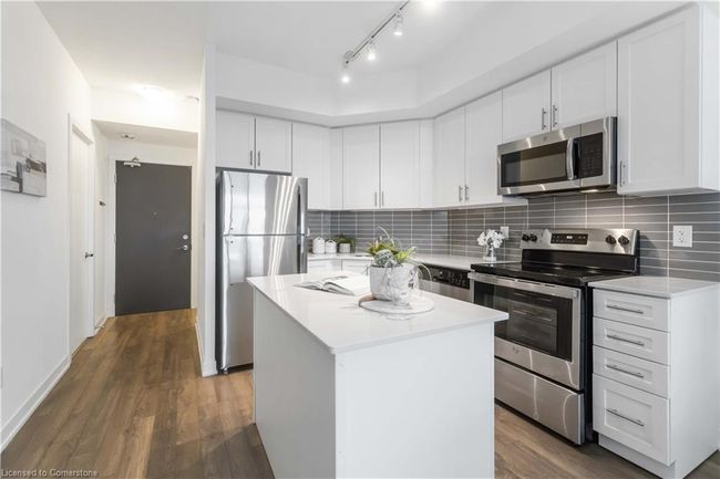 807 - 550 N Service Rd, House attached with 2 bedrooms, 2 bathrooms and 1 parking in Grimsby ON | Image 13