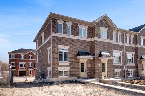 22 Nady Lane, Clarington, ON, L1B0X1 | Card Image