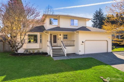 12327 44th Dr Se, Everett, WA, 98208-9125 | Card Image
