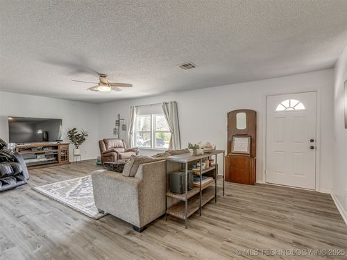 721 Ladd Ave, Depew, OK, 74028 | Card Image