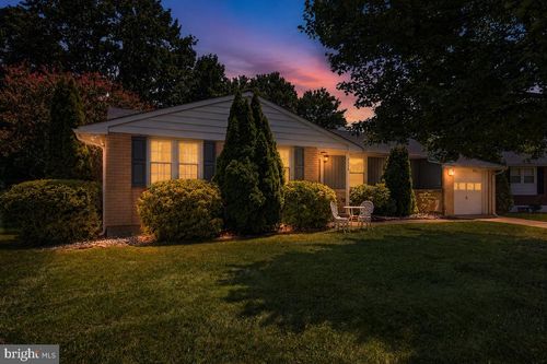 2605 Belaire Dr, WILMINGTON, DE, 19808-3809 | Card Image