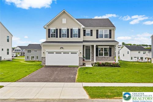 1124 Nursery Street, Upper Macungie Twp, PA, 18051 | Card Image