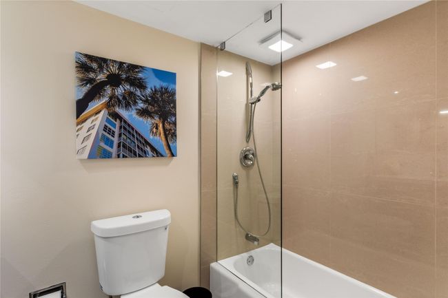 APT-603 - 2661 S Course Dr, Condo with 2 bedrooms, 2 bathrooms and null parking in Pompano Beach FL | Image 39