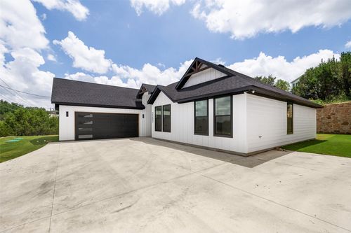 2203 Christine Dr, Granbury, TX, 76048-6436 | Card Image