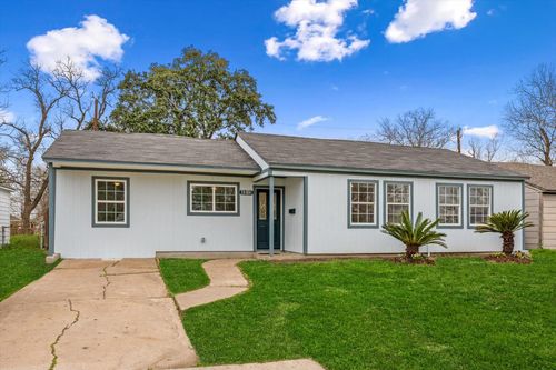 4915 Andrea St, Houston, TX, 77021-5107 | Card Image