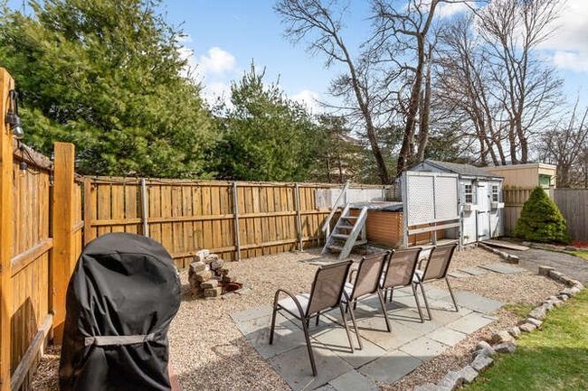 10 Conant St, Home with 5 bedrooms, 2 bathrooms and 4 parking in Beverly MA | Image 9