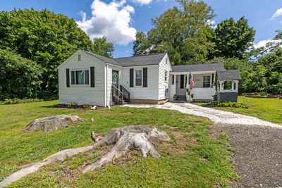 204 E High Street, House other with 2 bedrooms, 1 bathrooms and null parking in East Hampton CT | Image 2