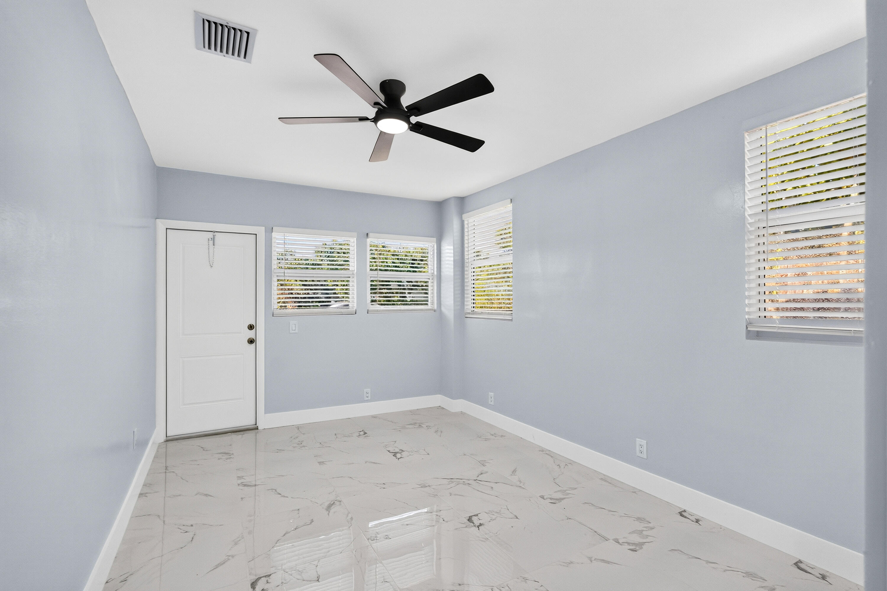 Residential Lease in Pompano Beach 4