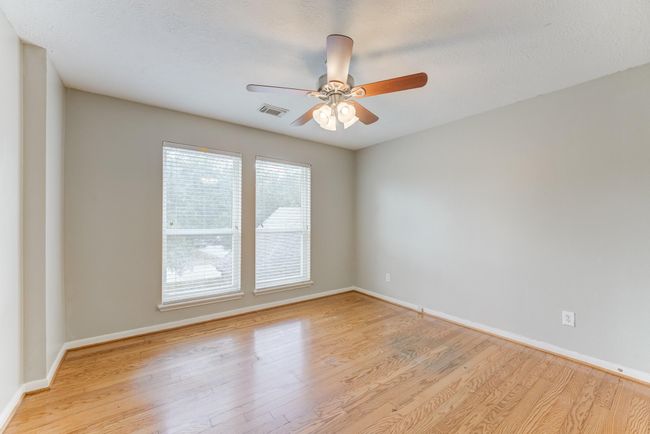 1015 Pine Walk Trl, House other with 4 bedrooms, 3 bathrooms and 2 parking in Spring TX | Image 33