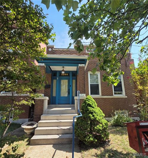 3560 S Spring Ave, Saint Louis, MO, 63116-4735 | Card Image