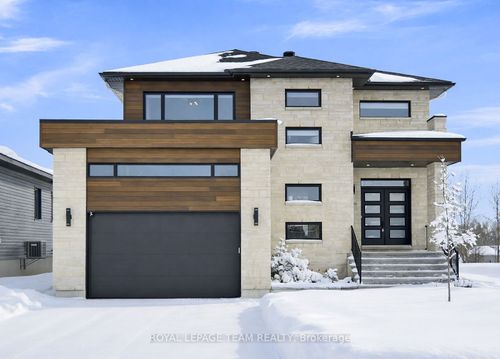 504 Barrage St, Casselman, ON, K0A1M0 | Card Image