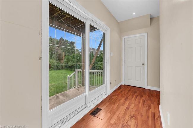 7 Robinson St S, House other with 6 bedrooms, 2 bathrooms and 8 parking in Grimsby ON | Image 19