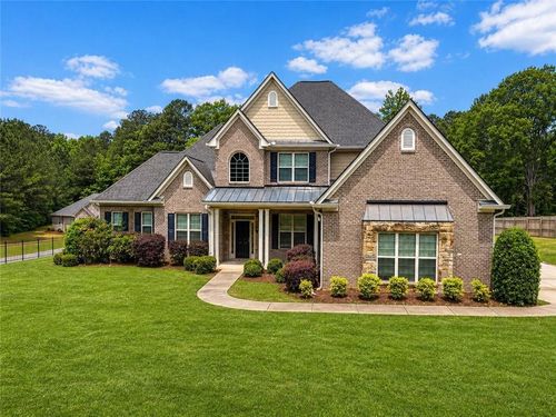 125 Trustin Lake Dr, Fayetteville, GA, 30214-2300 | Card Image